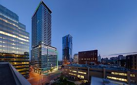 Holiday Inn Montreal Centre Ville Ouest